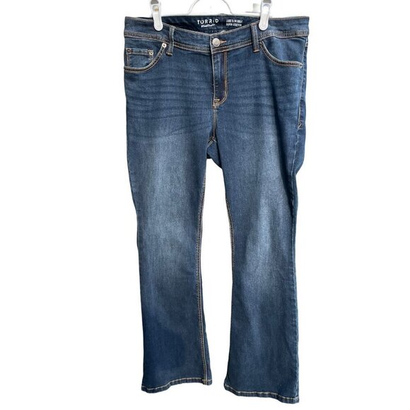 Torrid Women's Luxe Slim Boot Super Stretch 14R, Blue Denim, 34 x 30.5 - Picture 1 of 16
